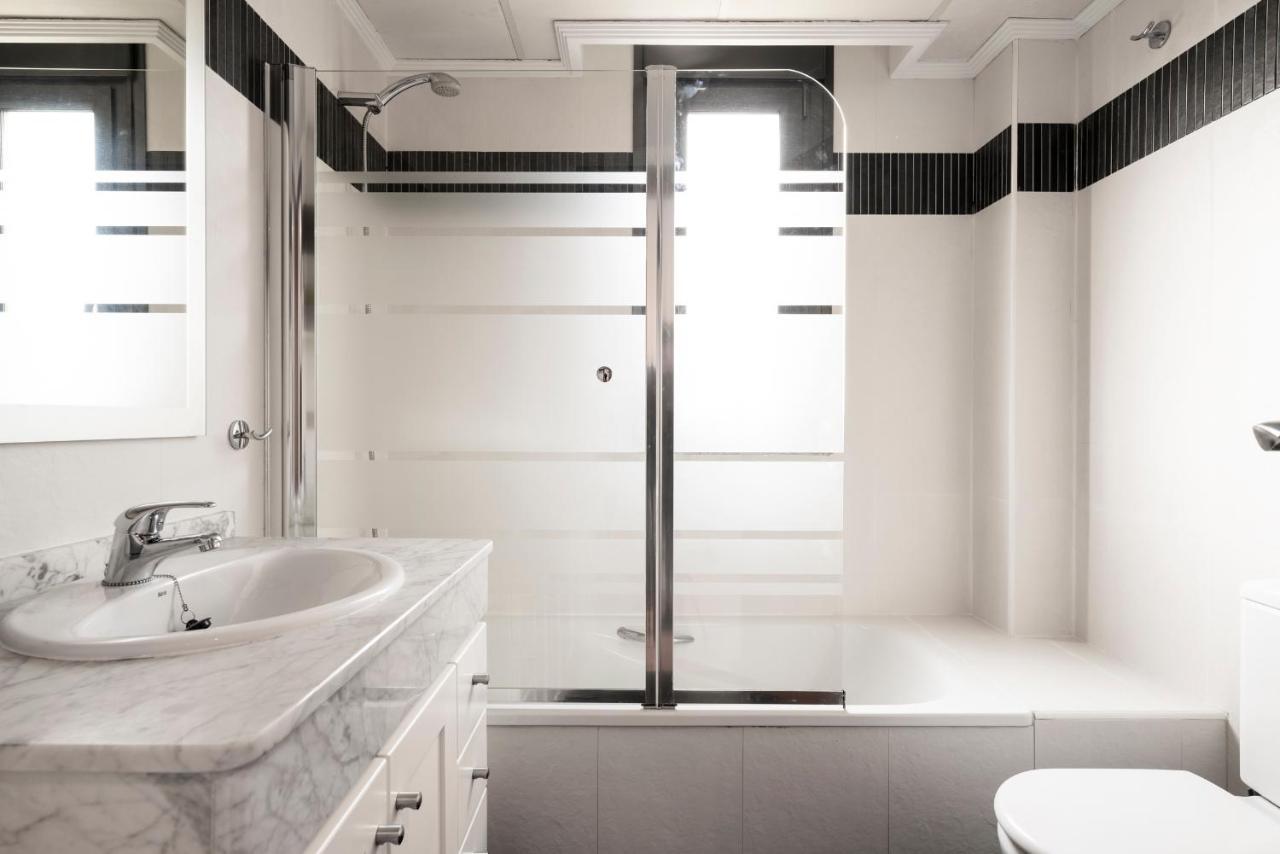Enjoygranada Emir 4C + Parking Apartment ภายนอก รูปภาพ